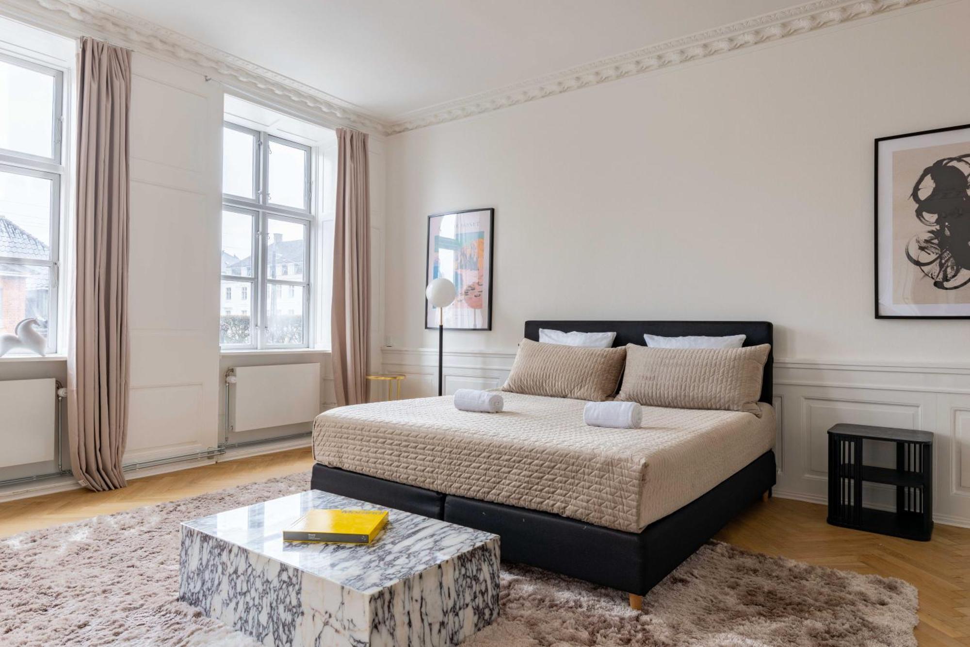 Rare 4Br Apartment W Unique Details In Cph City Kopenhagen Buitenkant foto