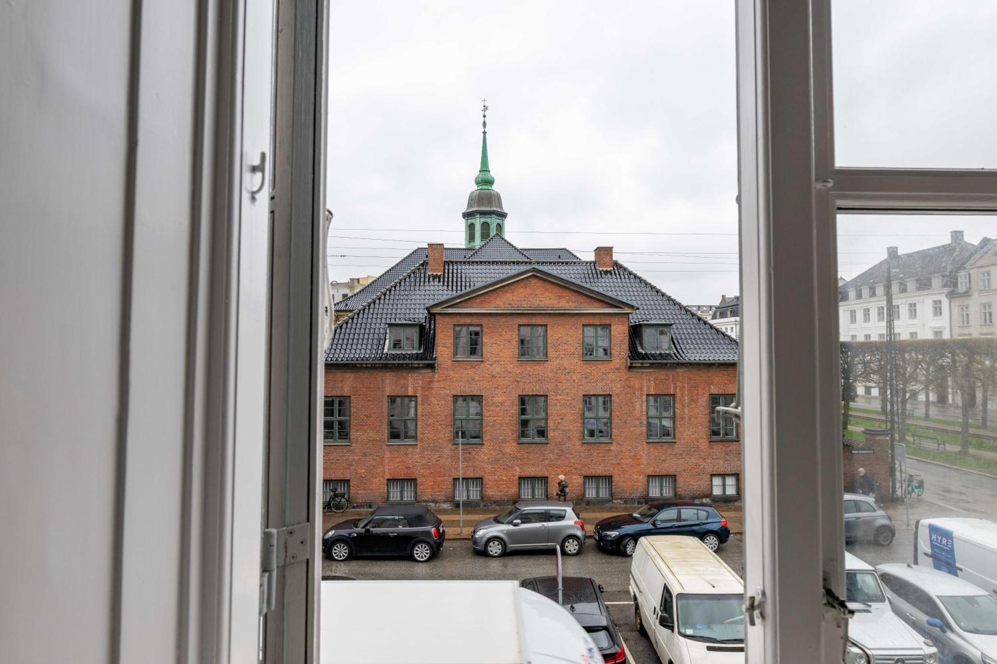 Rare 4Br Apartment W Unique Details In Cph City Kopenhagen Buitenkant foto